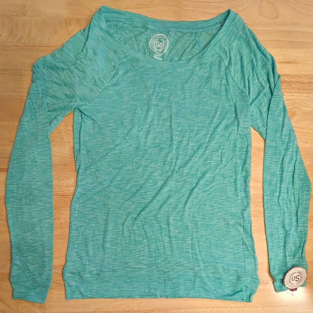 So Authentic American Heritage - Girl's Long Sleeve Shirt - Size Medium - Green